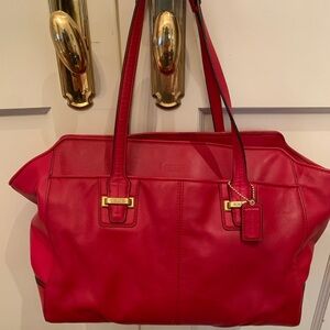 ❤️COACH LEATHER CARRYALL❤️GORGEOUS!!!